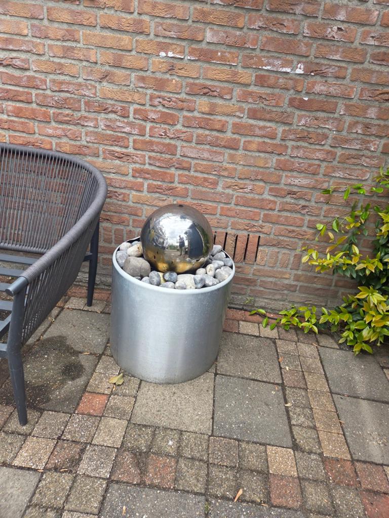 RVS BOL Waterornament. Compleet met Pomp en Waterbassin, Tuin en Terras, Waterpartijen en Fonteinen, Ophalen, Waterornament
