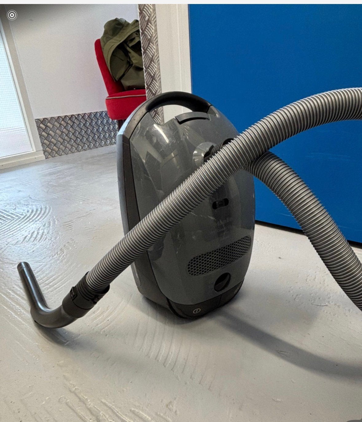 Miele stofzuiger, Ophalen, Zo goed als nieuw, 1200 tot 1600 watt