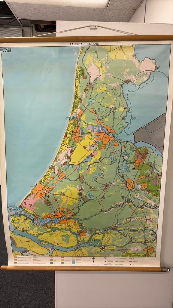 Schoolkaart Randstad Holland van Wolters-Noordhoff, Antiek en Kunst, Ophalen of Verzenden, Aardrijkskunde
