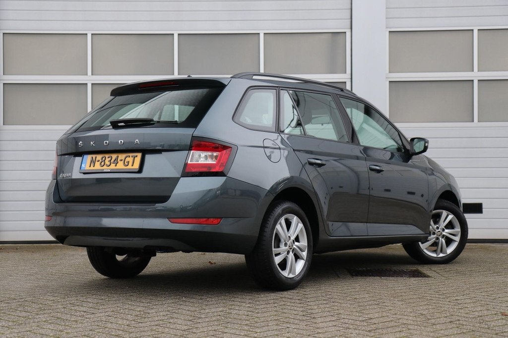 Skoda Fabia Combi 1.0 TSI 95pk Active | Smartlink | Stoelver, Auto's, Skoda, Voorwielaandrijving, 12 maanden, Stof, Gebruikt