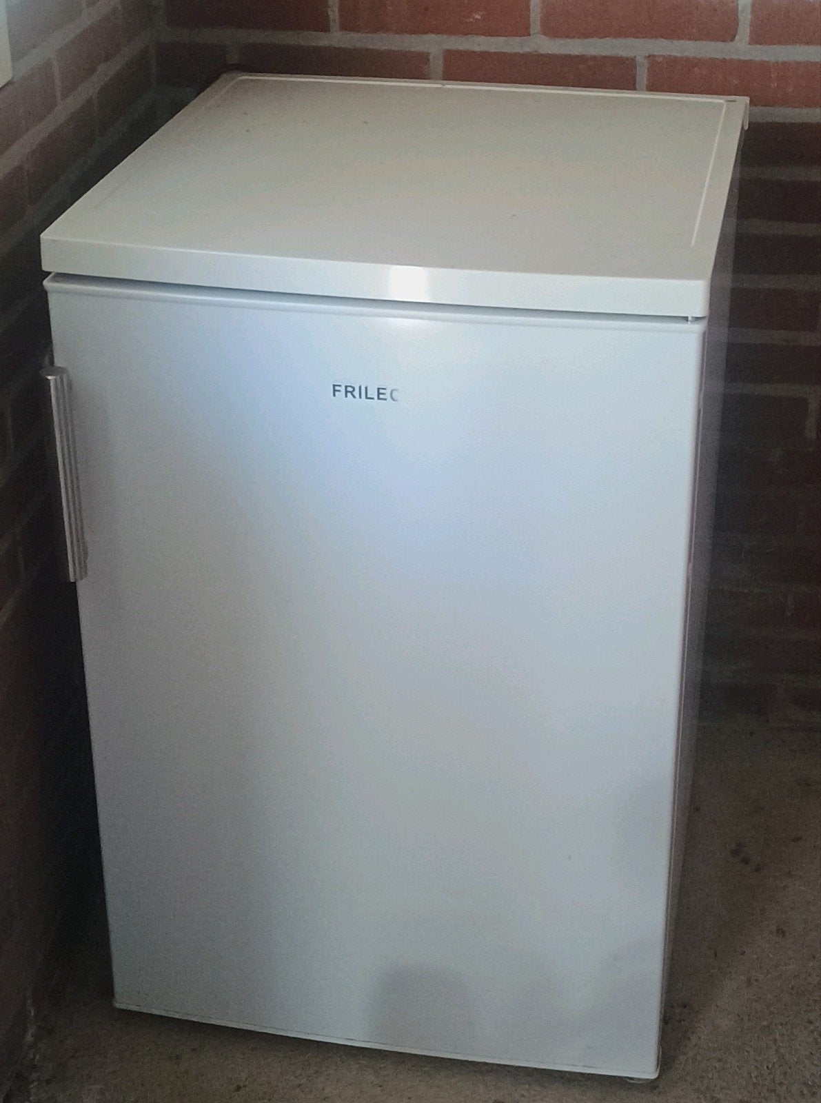 Frilec koelkast - tafelmodel, Minder dan 75 liter, 45 tot 60 cm, Ophalen, 85 tot 120 cm