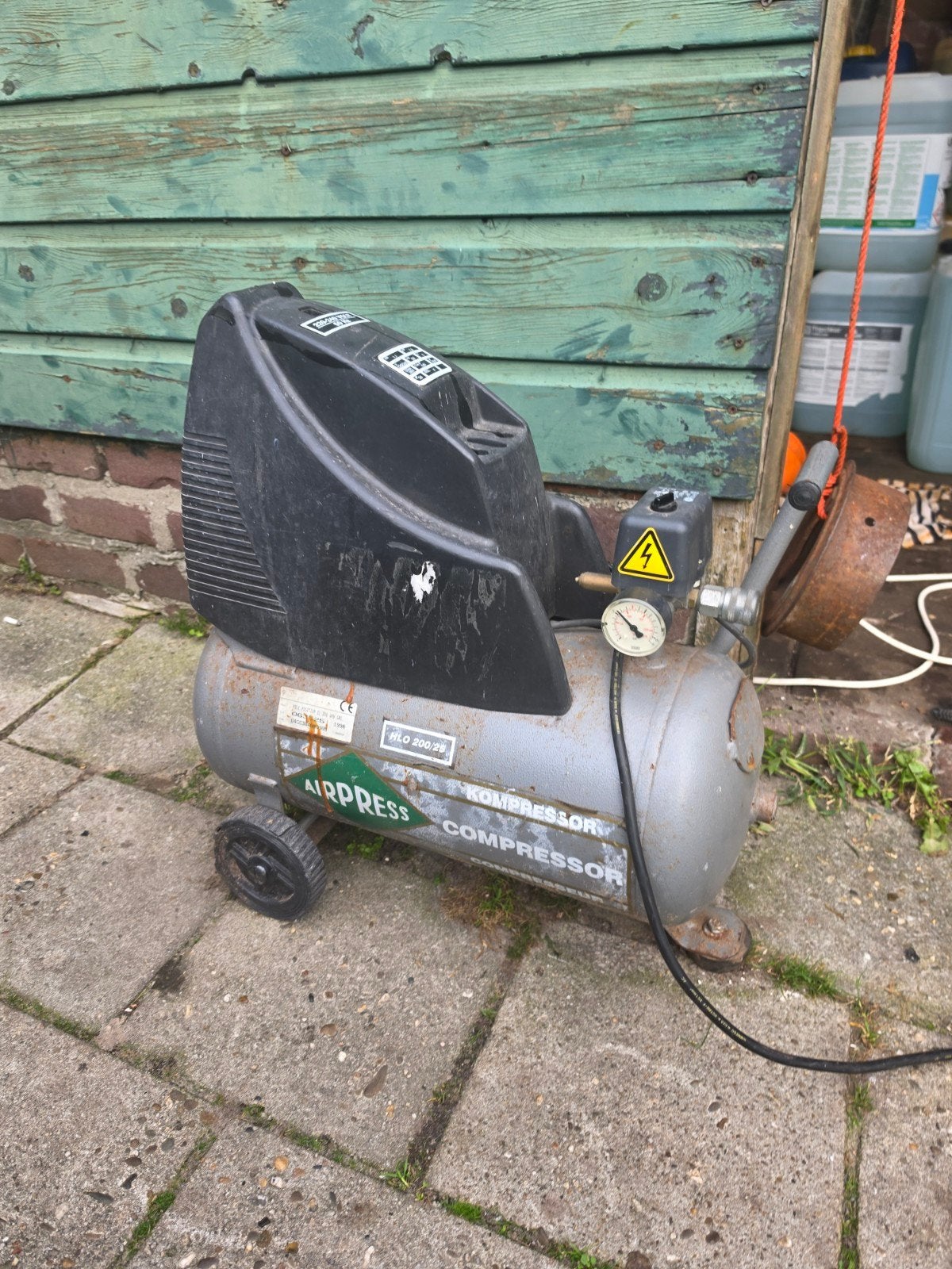 compressor - Airpress 1.5 PK, Ophalen, Gebruikt, 6 tot 10 bar, Minder dan 200 liter/min