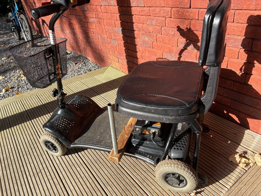 Opvouwbare scootmobiel, Diversen, 10 km/u of minder, Gebruikt, 15 km of minder, Ophalen