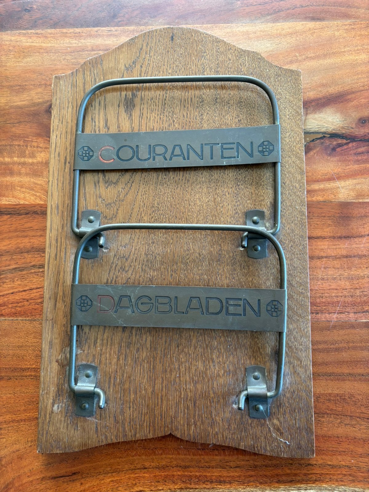 Couranten en dagbladen., Ophalen of Verzenden