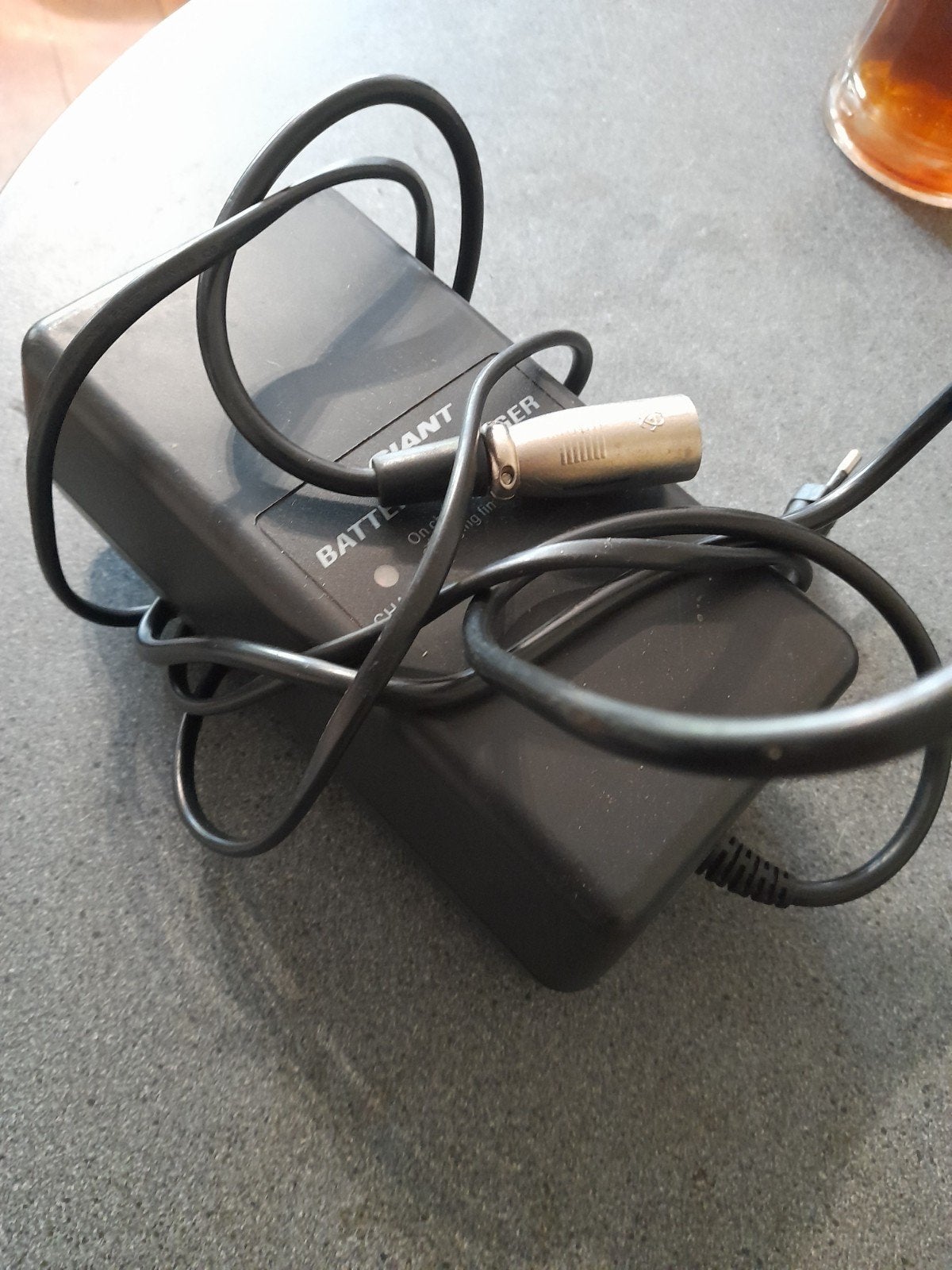 Acculader giant twist, Fietsen en Brommers, Ophalen, Giant, J, H