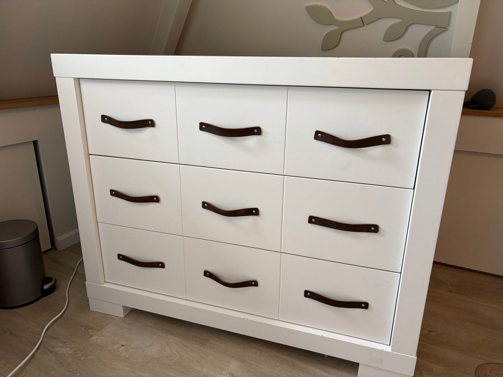 interbaby commode met leren handgreepjes, Wit, Ophalen, Gebruikt
