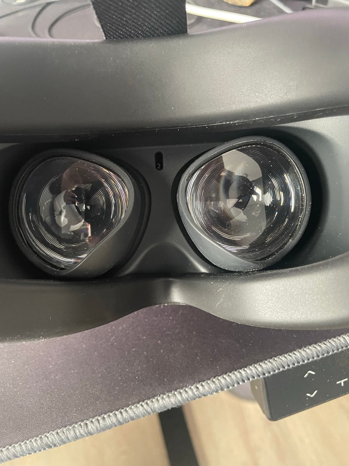 Oculus Quest 2 VR-bril met controllers, Spelcomputers en Games, Ophalen of Verzenden, Zo goed als nieuw, VR-bril, Overige platformen