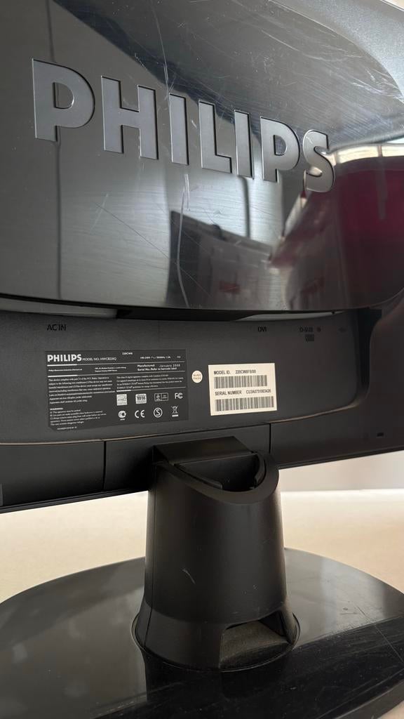 Philips 220CW beeldscherm - 22 inch, Ophalen, Gebruikt, Kantelbaar, Full HD