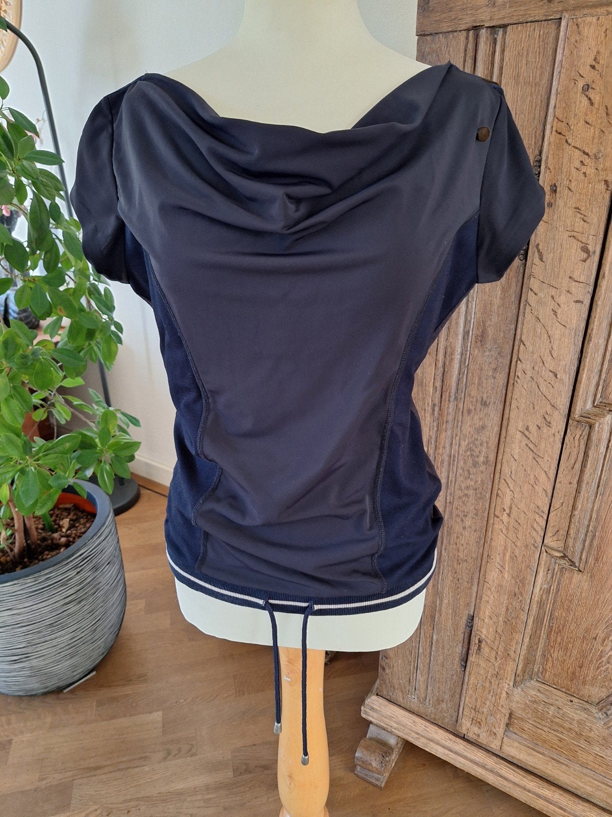 Zeer mooie top Zip73, S, Blauw, Zip73, Ophalen of Verzenden, Zo goed als nieuw