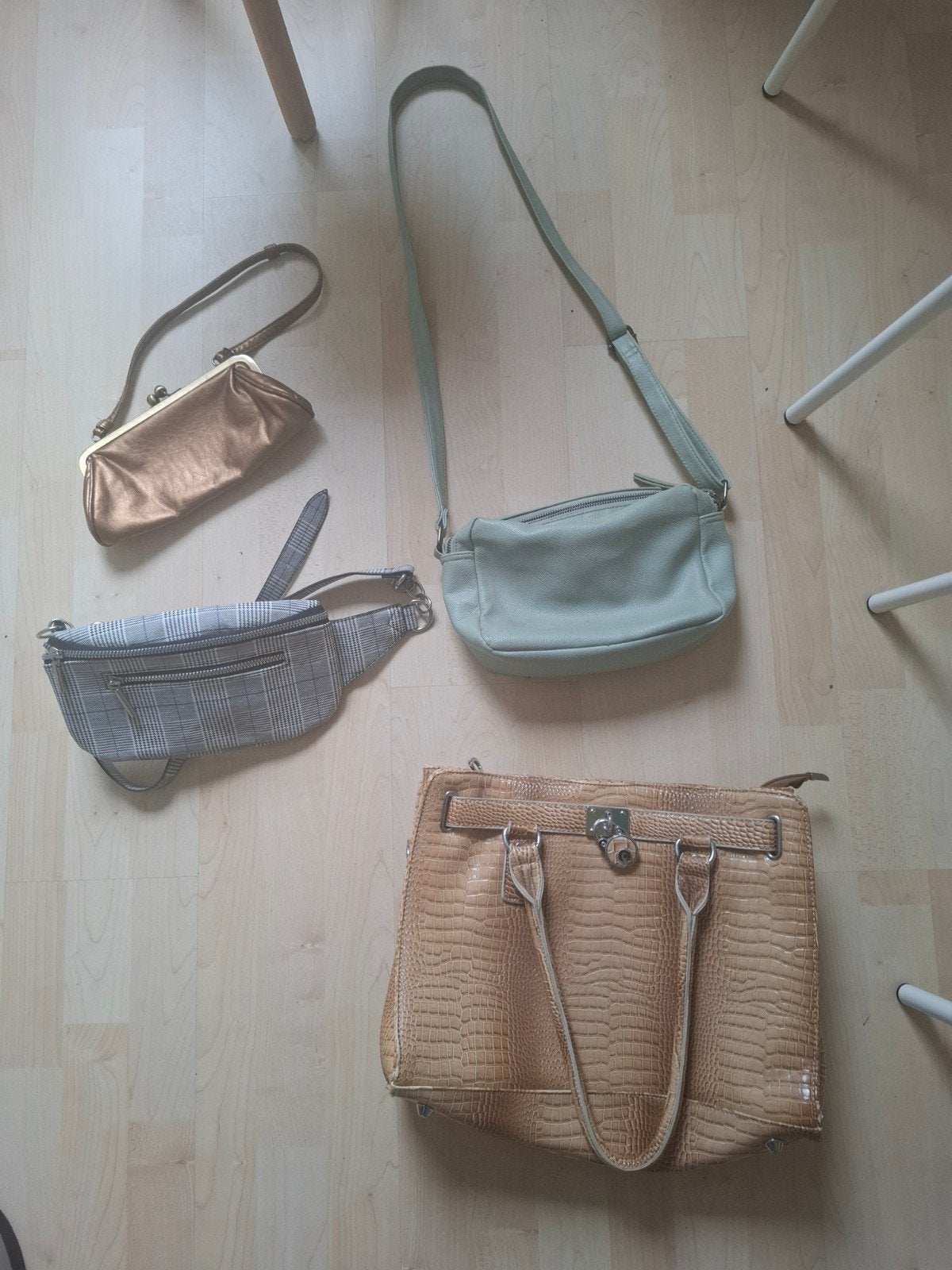Diverse Dames Tassen - Handtas, Schoudertas, Avondtasje, Ophalen of Verzenden, Gebruikt, Overige kleuren, Overige typen