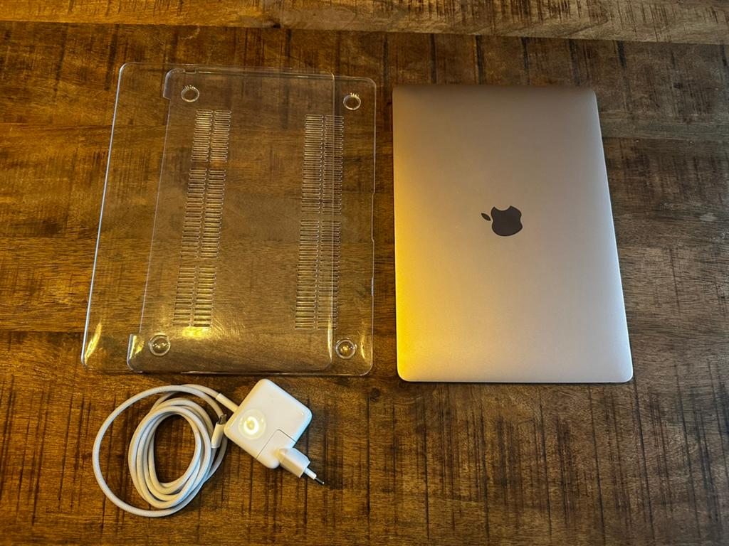 Macbook Air 13” Rose Gold Uitstekende Staat, Qwerty, 8 GB, 13 inch, Minder dan 2 Ghz