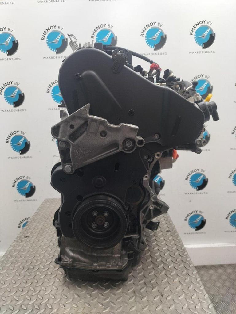 VOLKSWAGEN GOLF MOTOR 2022, Auto-onderdelen, Motor en Toebehoren, Ophalen of Verzenden, Gebruikt, Stiba lid
