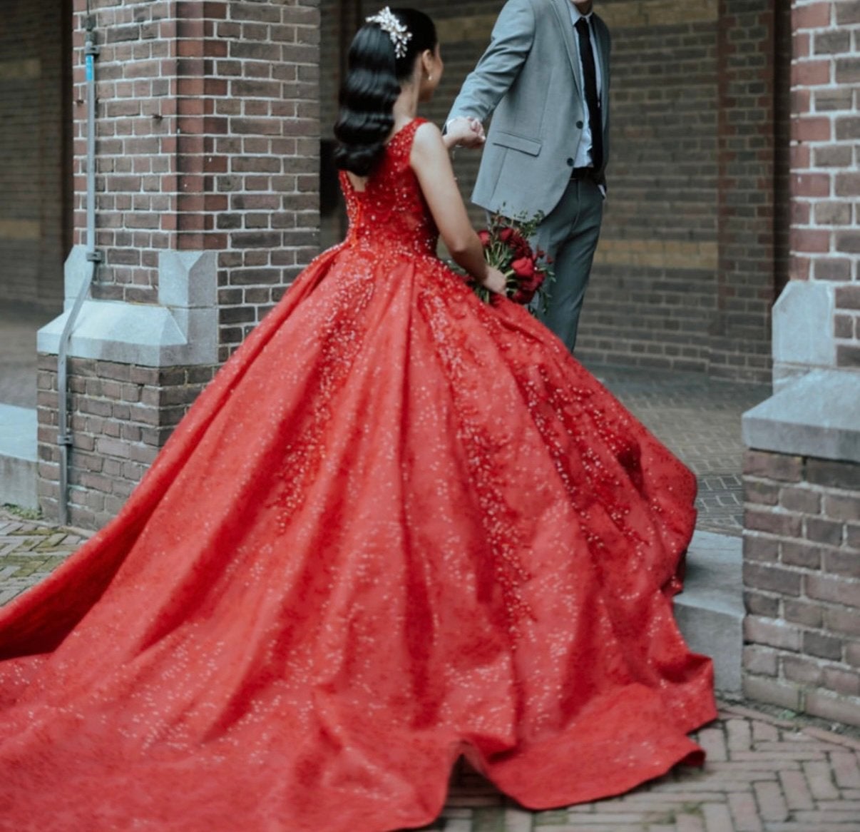Hennajurk, Kleding | Dames, Trouwkleding en Trouwaccessoires, Ophalen, Zo goed als nieuw, Rood, Trouwjurk