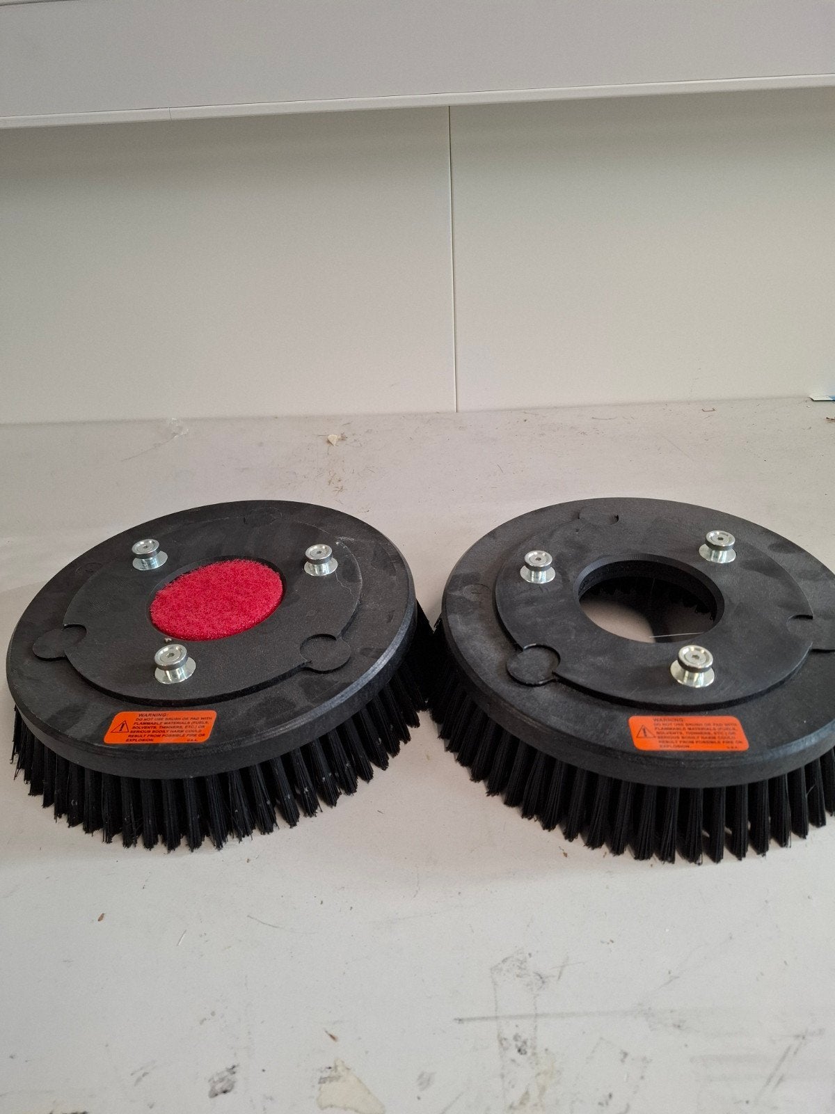 Set van 2 schrobborstels voor ICE-vloerreinigingsmachine, Doe-het-zelf en Verbouw, Reinigingsmachines, Ophalen of Verzenden, Nieuw