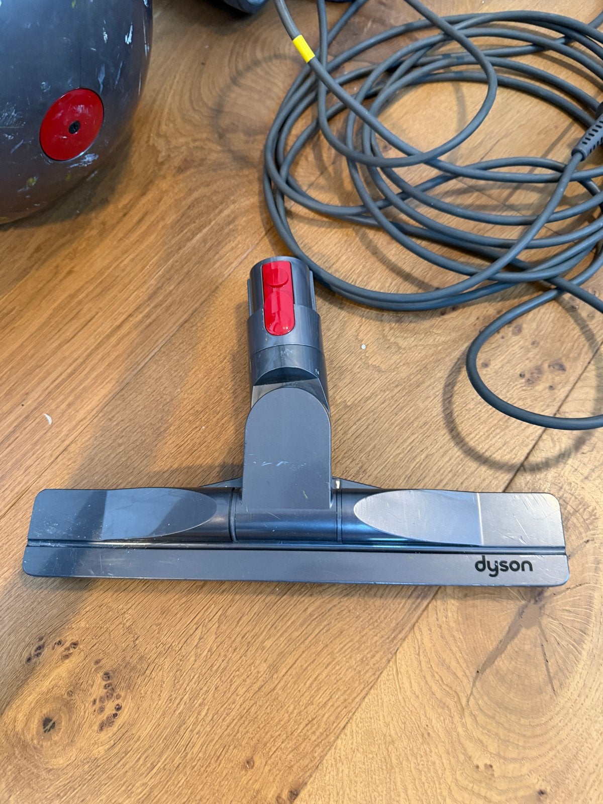 Foto 4 van Dyson Cinetic Big Ball Parquet 2 Sledestofzuiger