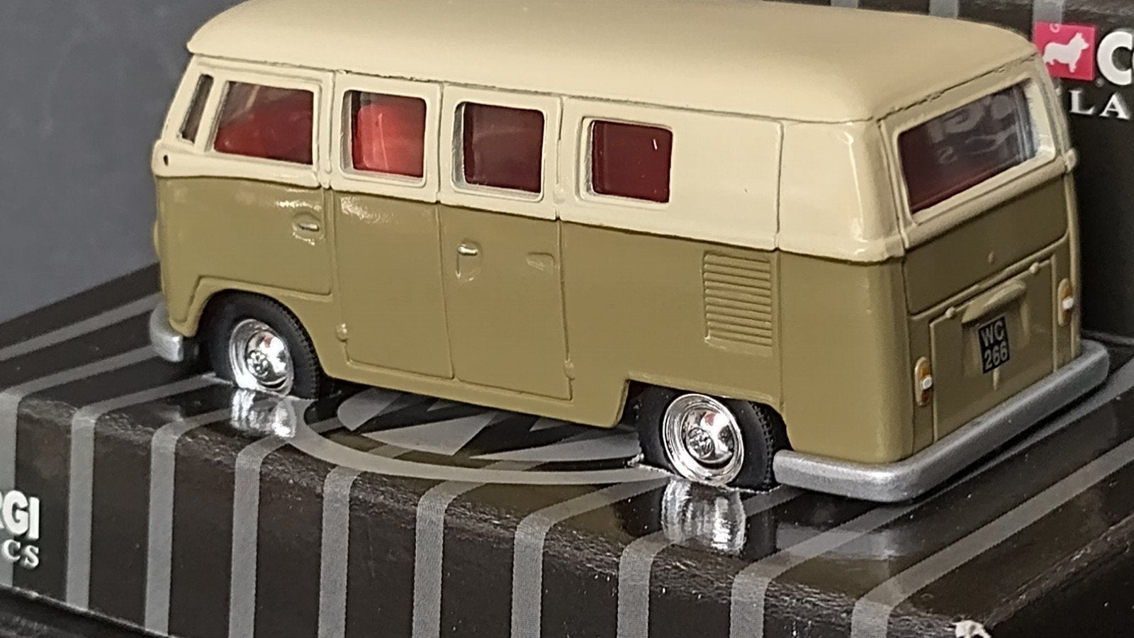 Volkswagen Vw Transporter T1 1:43 Corgi Toys Pol, Auto, Corgi, ., Ophalen of Verzenden