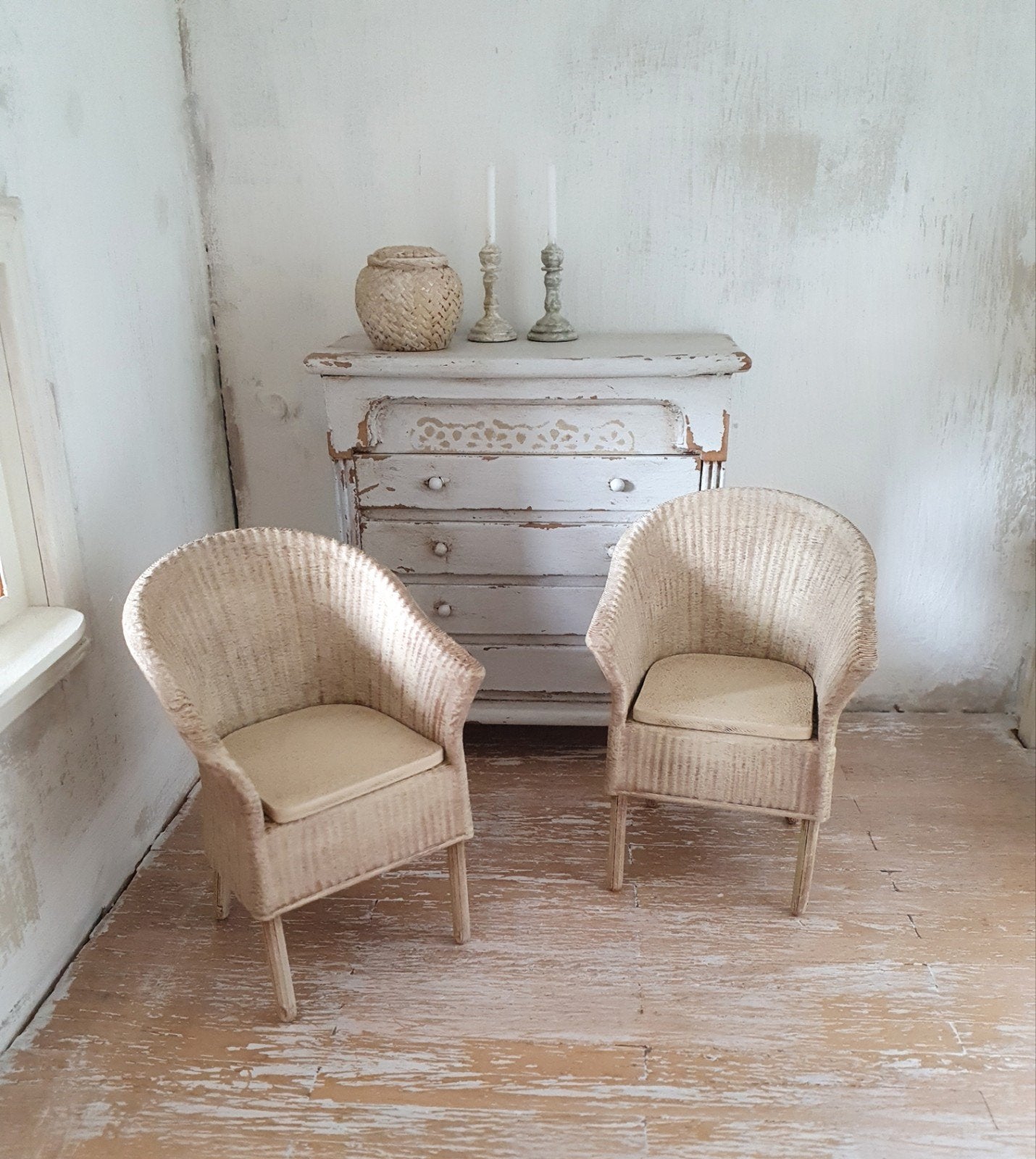 Loyd loom stoel, stoeltjes poppenhuis 1.12, Ophalen of Verzenden, Gebruikt, Poppenhuis