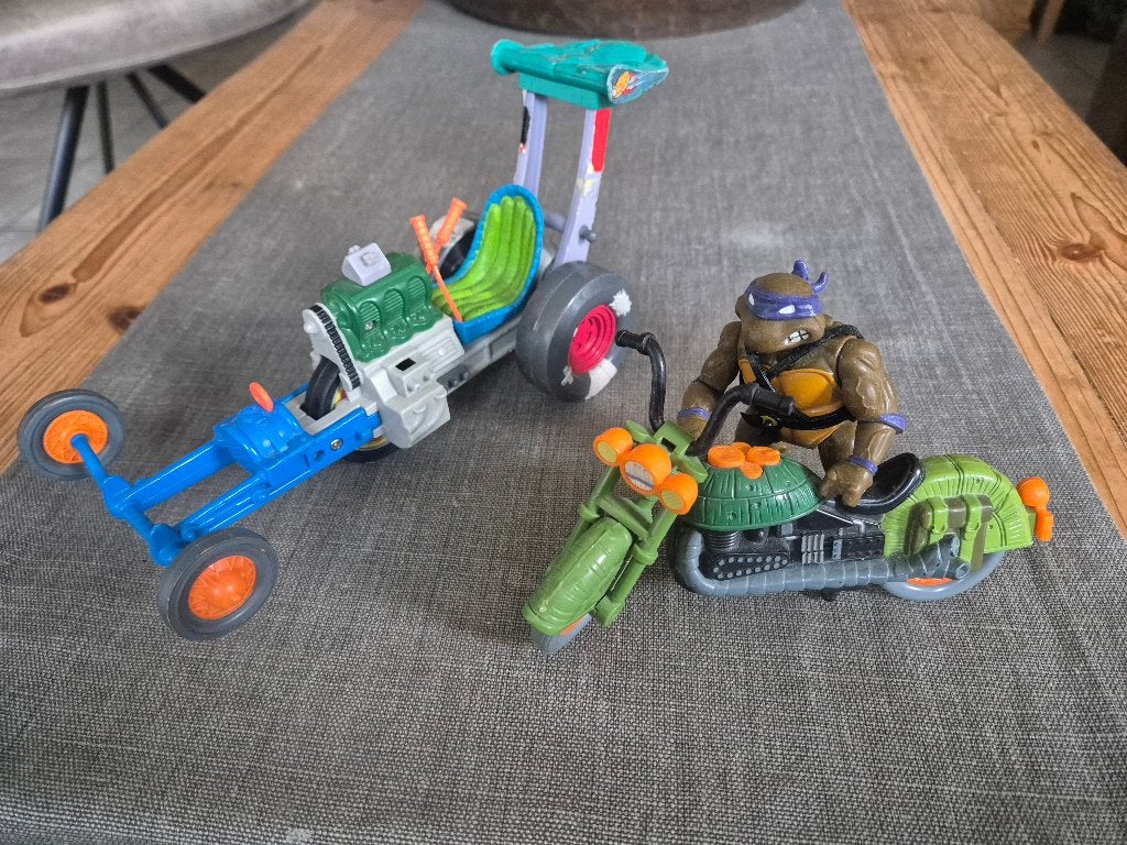 TMNT: Turtle met 2 voertuigen, Ophalen of Verzenden, Gebruikt