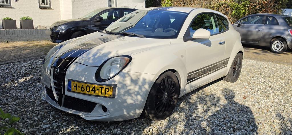 Alfa Romeo Alfa-romeo 2010 Wit, Auto's, Alfa Romeo, Particulier, MiTo, ABS, Airbags, Airconditioning, Automatische klimaatregeling