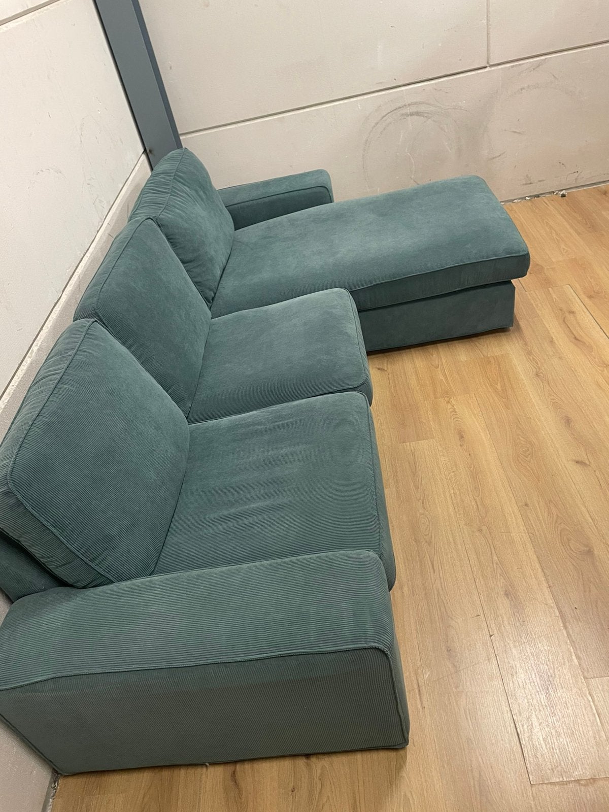 Mooie luxe groene ribstof hoekbank chaise longue - GEREINIGD, Ophalen, 250 tot 300 cm, Luxe, Hoekbank