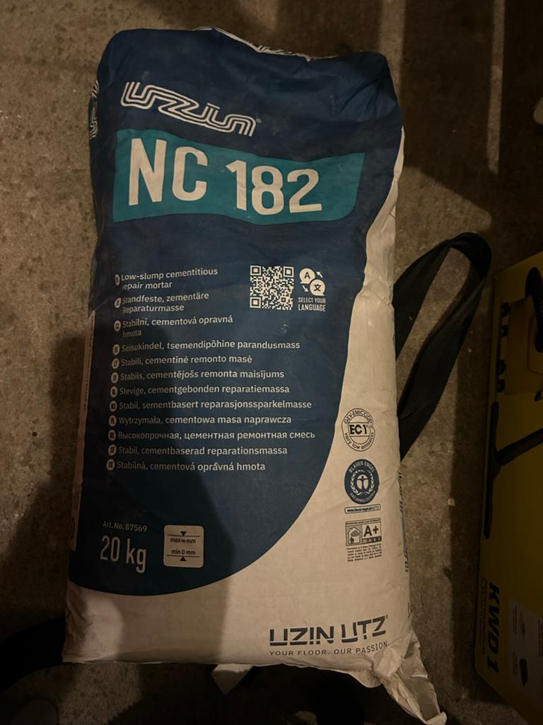 Uzin NC 182 cementgebonden reparatiemortel 10kg, Ophalen, Overige typen, Nieuw, Minder dan 20 cm
