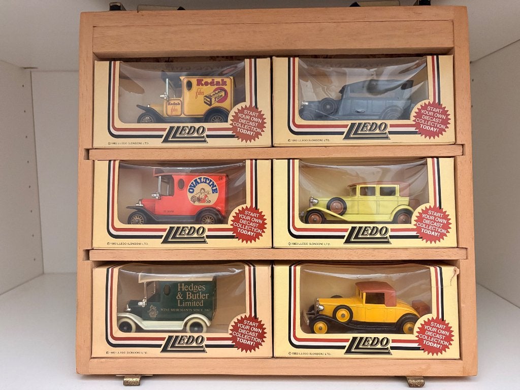Houten kistje 1 modelauto Lledo, Ophalen of Verzenden, Zo goed als nieuw, Auto, Overige merken