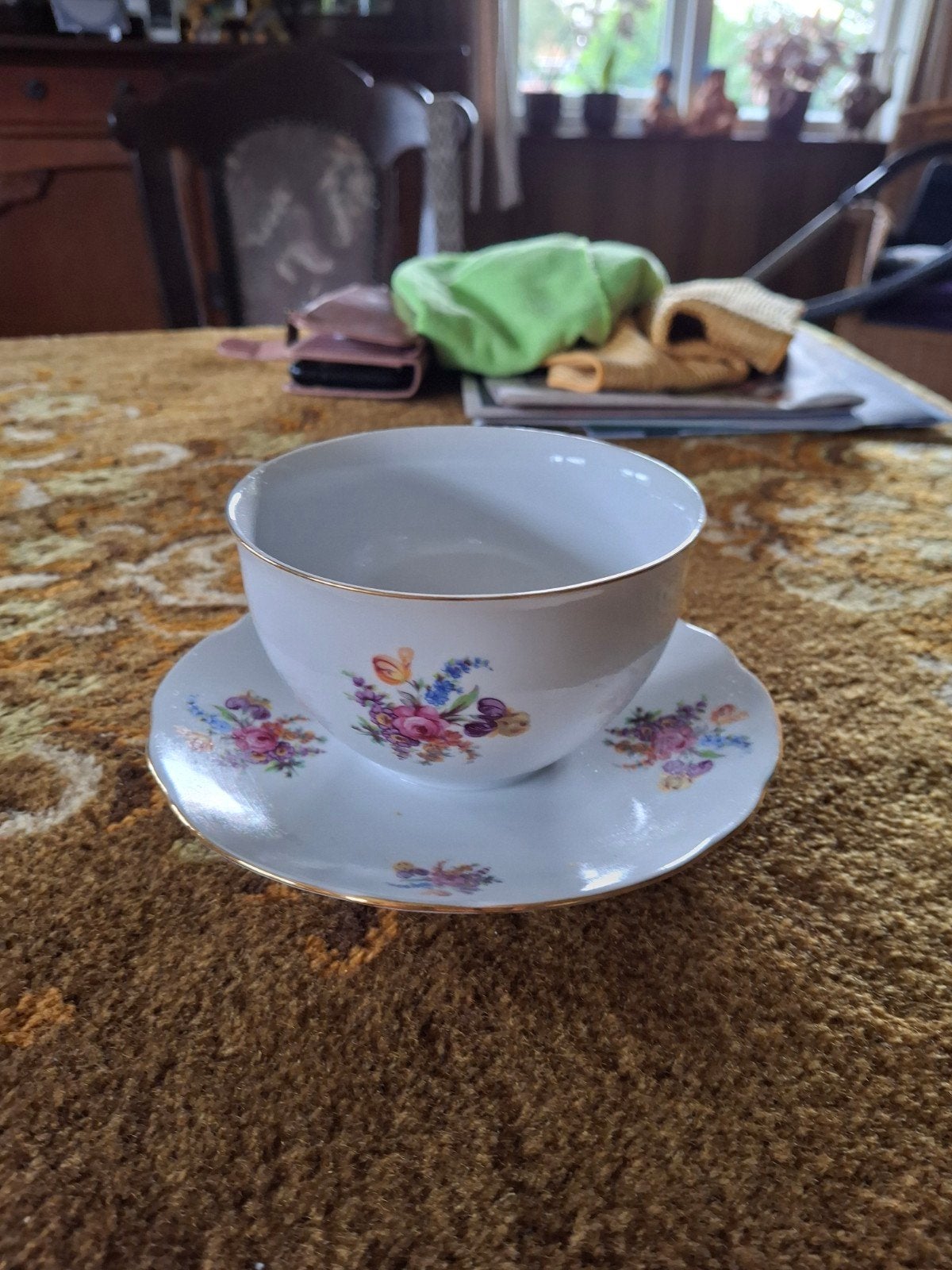 Vintage porseleinen schalen en juskom met bloemmotief, Ophalen of Verzenden