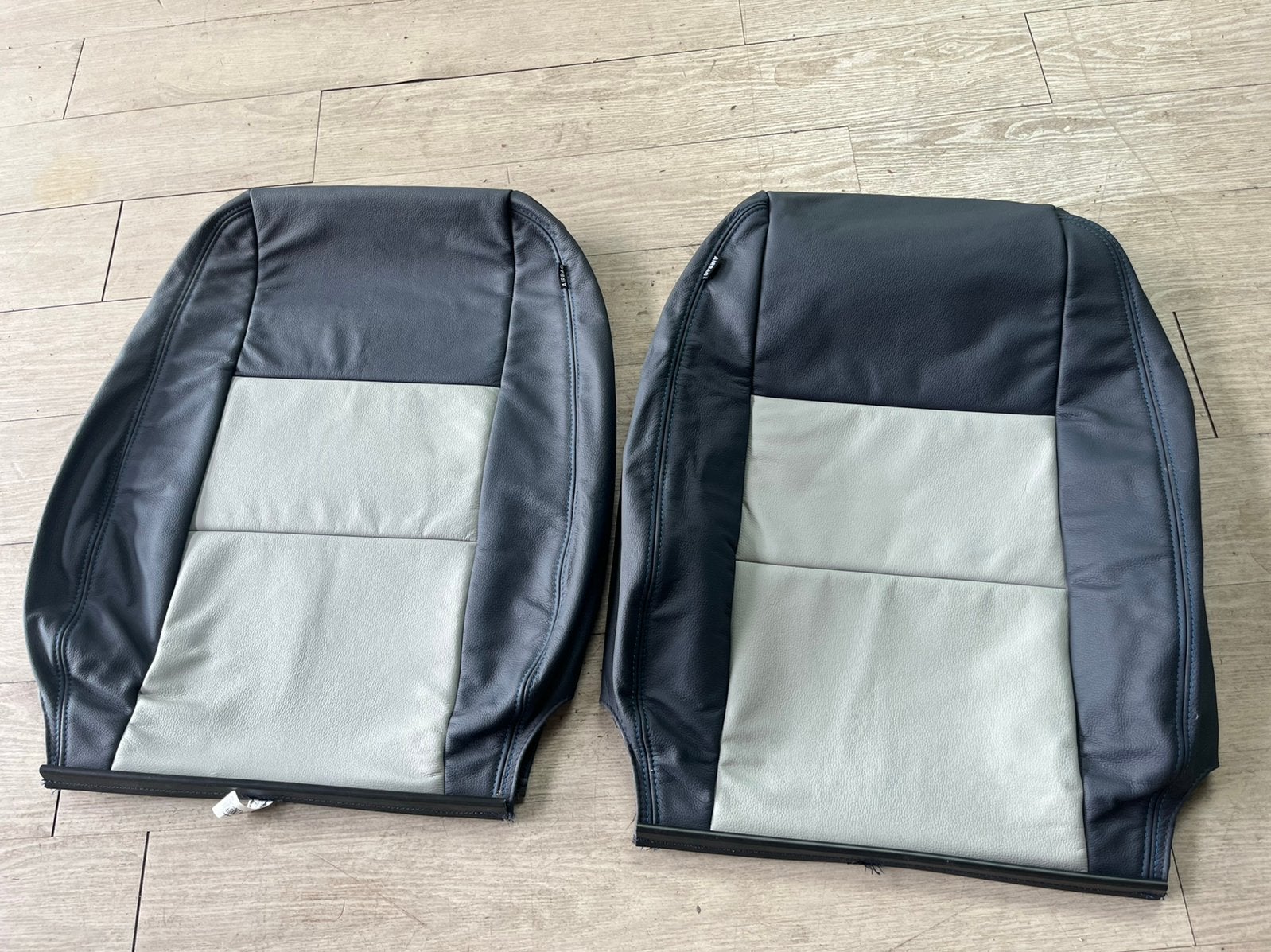 Leder Hoezen leuning Transporter T5 nieuw, Auto-onderdelen, Interieur en Bekleding, Ophalen of Verzenden, Nieuw