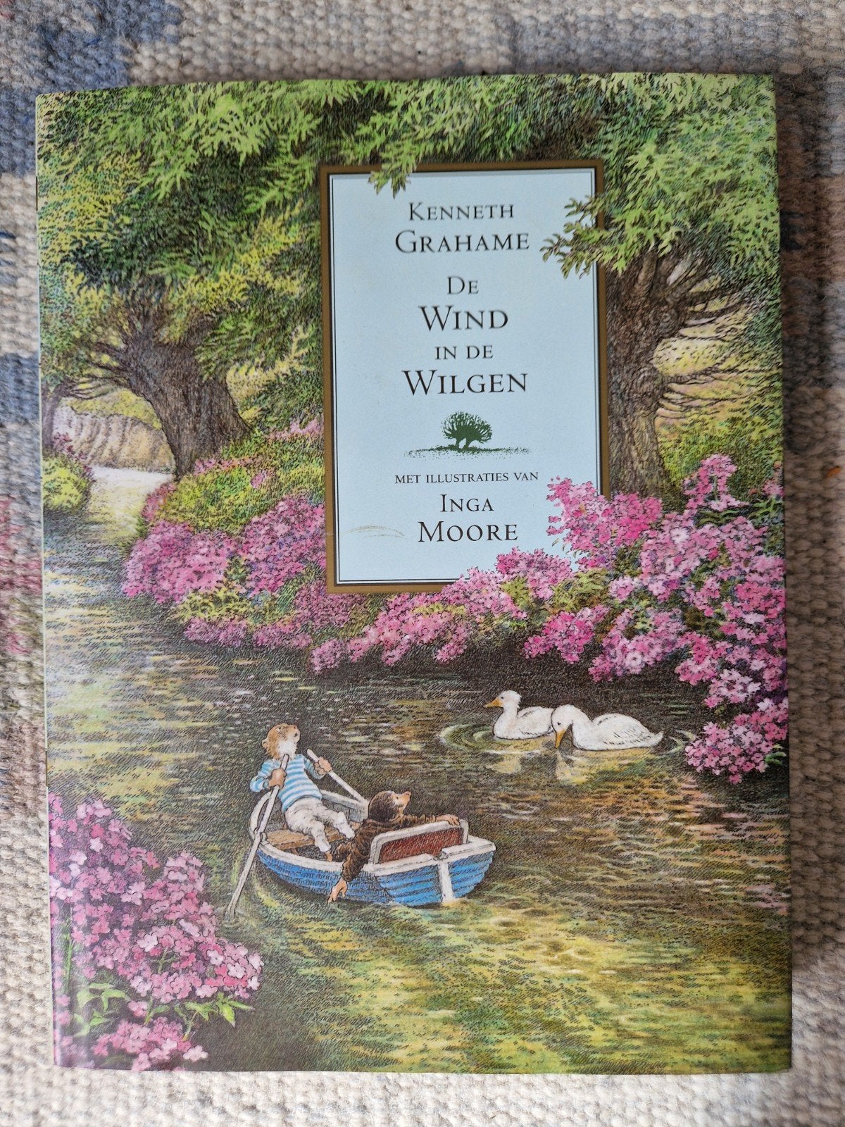 K. Grahame Inga Moore - De wind in de wilgen christofoor, Boeken, Ophalen of Verzenden, Zo goed als nieuw, K. Grahame