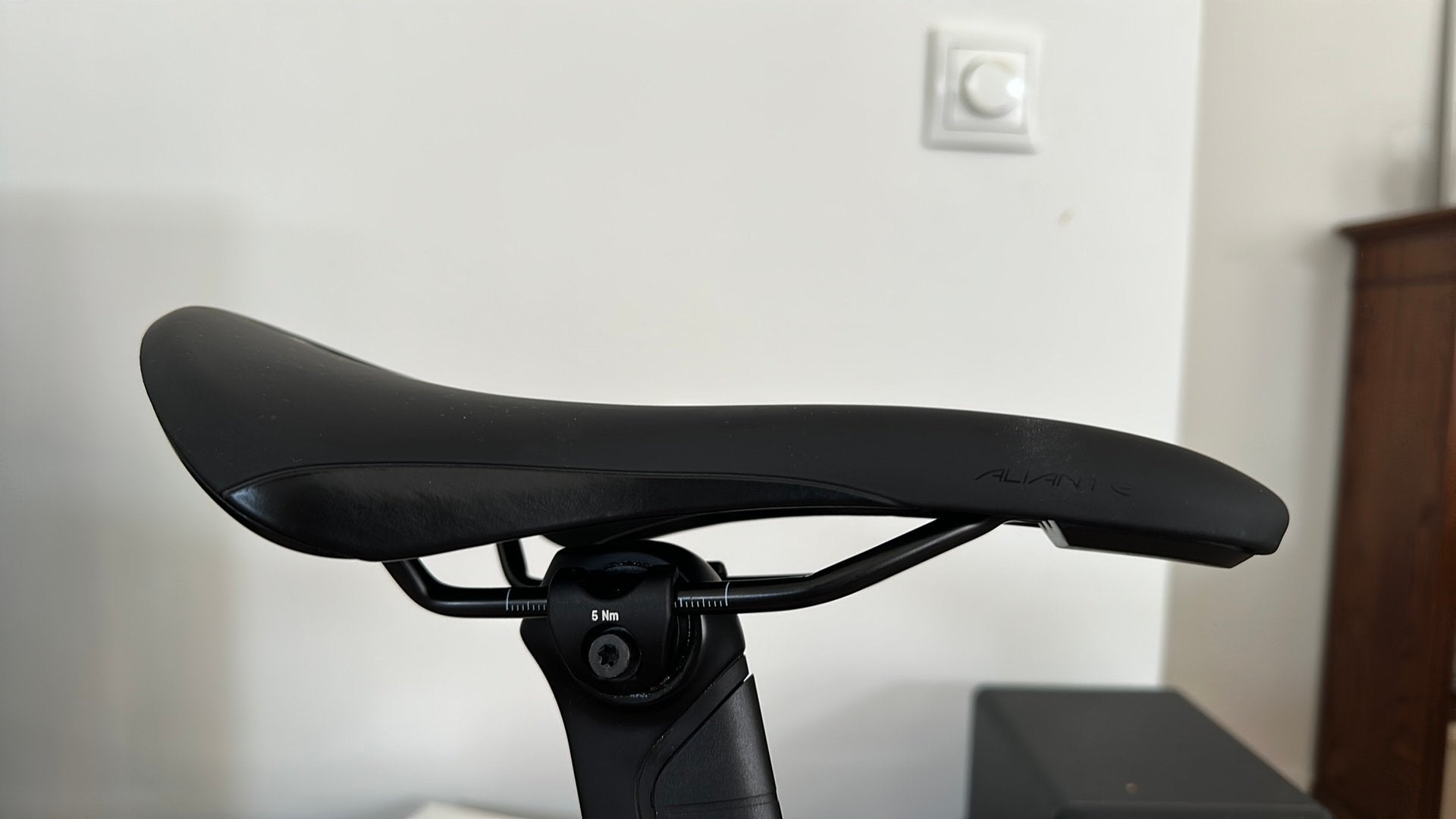Allround zadel racefiets (Fizik Aliante R5), Ophalen of Verzenden, Nieuw, Overige typen