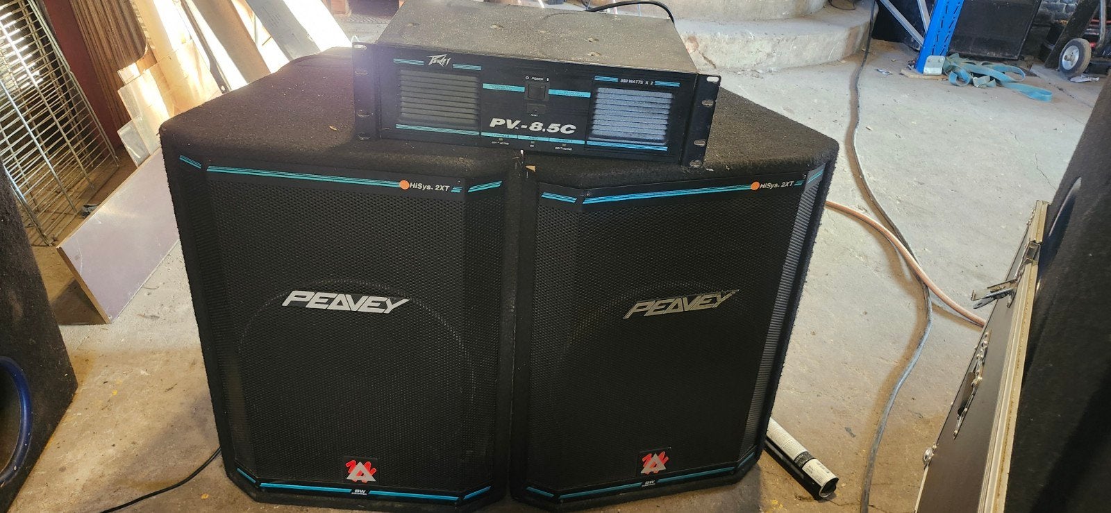 Peavey hysys 2 speakers met versterker en subs, Ophalen, Gebruikt