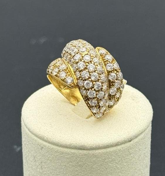 18 karaat gouden ring, Nieuw, Ophalen of Verzenden, Nvt, Nvt