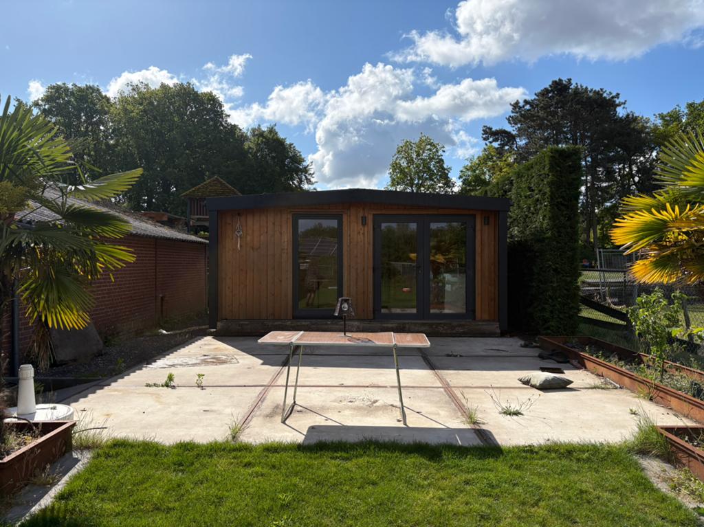 Leuke zeer complete TINY HOUSE van hout, Tot en met 2