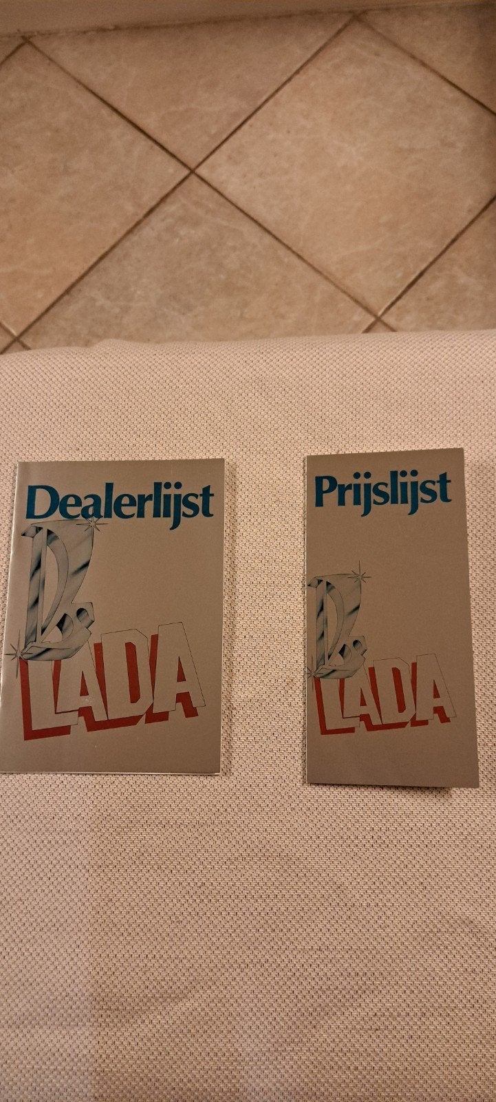 lada dealer / prijslijst 1981, Ophalen of Verzenden, Zo goed als nieuw, Overige merken