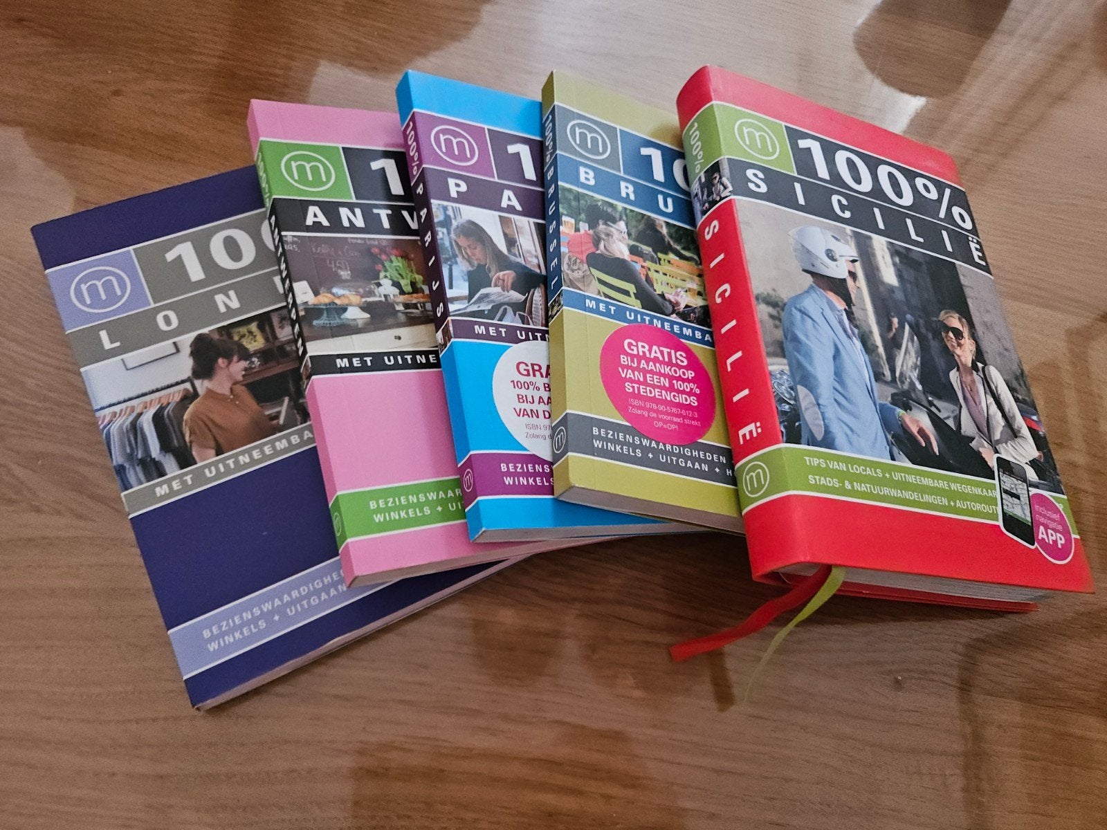100% Reisgidsen: Londen, Antwerpen, Parijs, Brussel, Sicilie, Europa, Ophalen of Verzenden, Reisgids of -boek, Gelezen