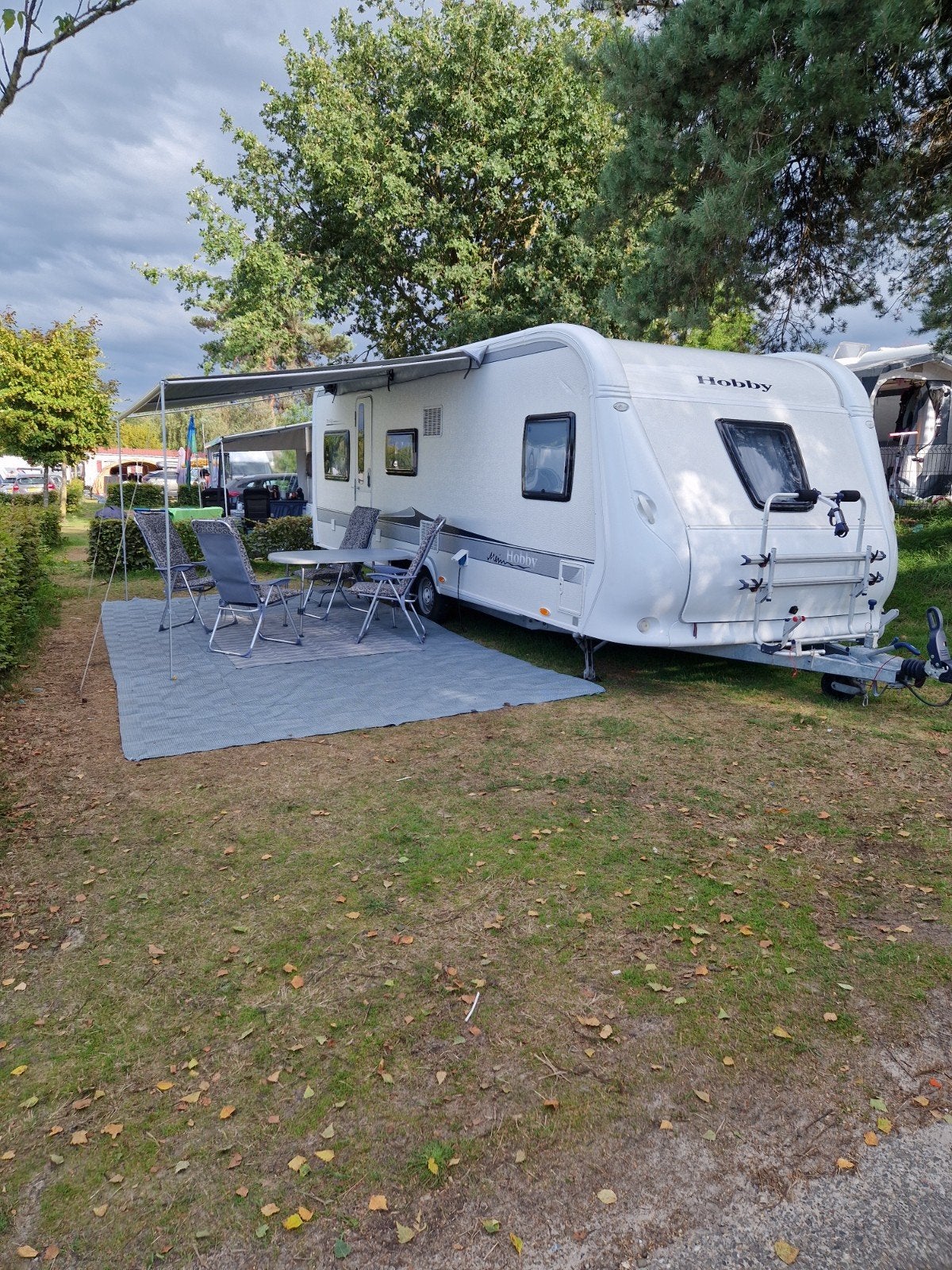 Hobby Prestige 650 UMFE PRACHTIGE STAAT Bekijk advertentie !, Luifel, Rondzit, Hobby, Frans bed