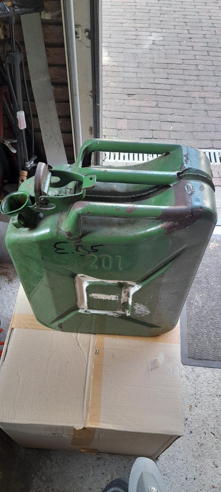Jerrycan in prima staat lekt niet, Ophalen of Verzenden