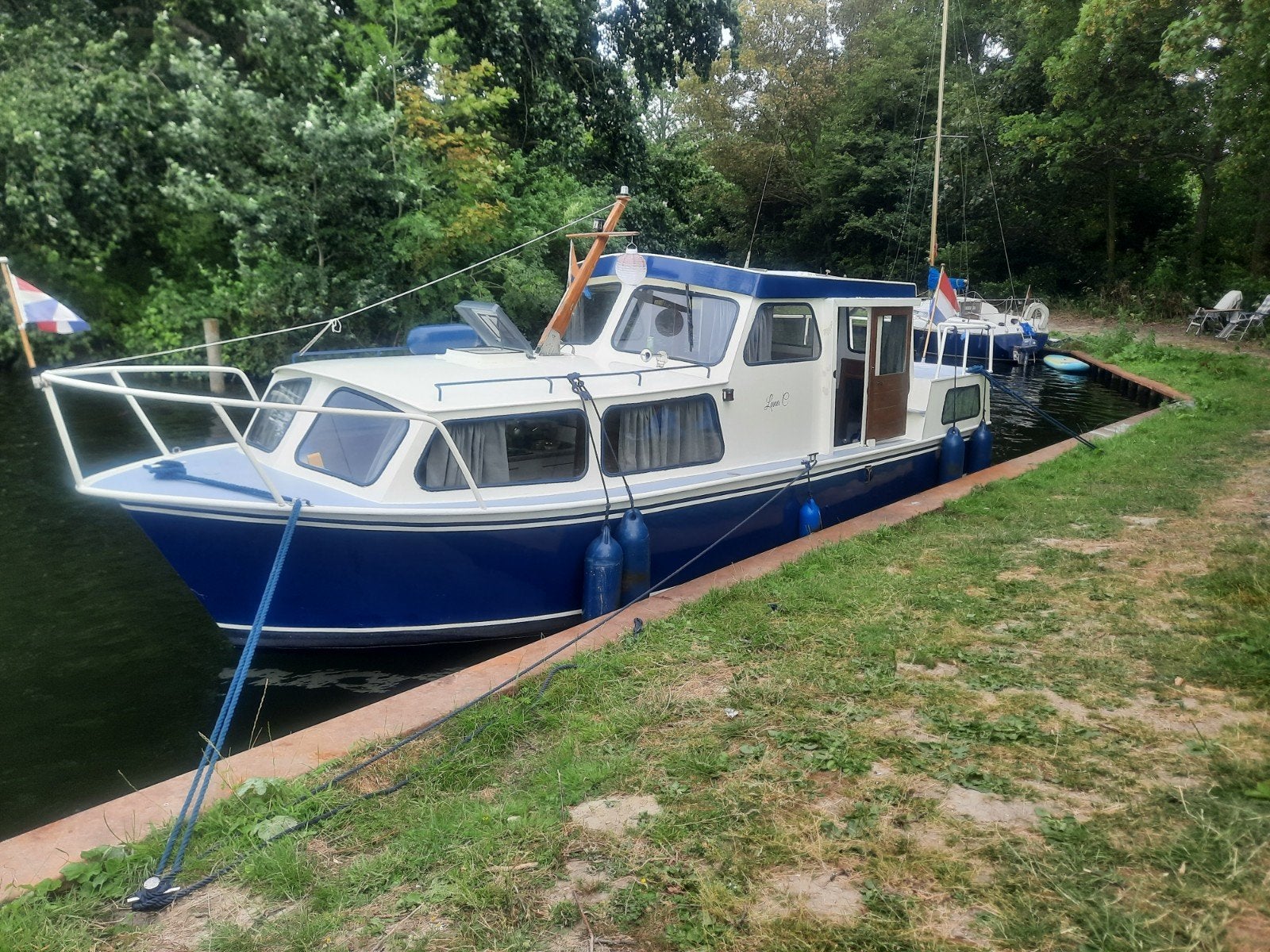 TE KOOP MOTORBOOT, Watersport en Boten, Ophalen of Verzenden, Koelkast