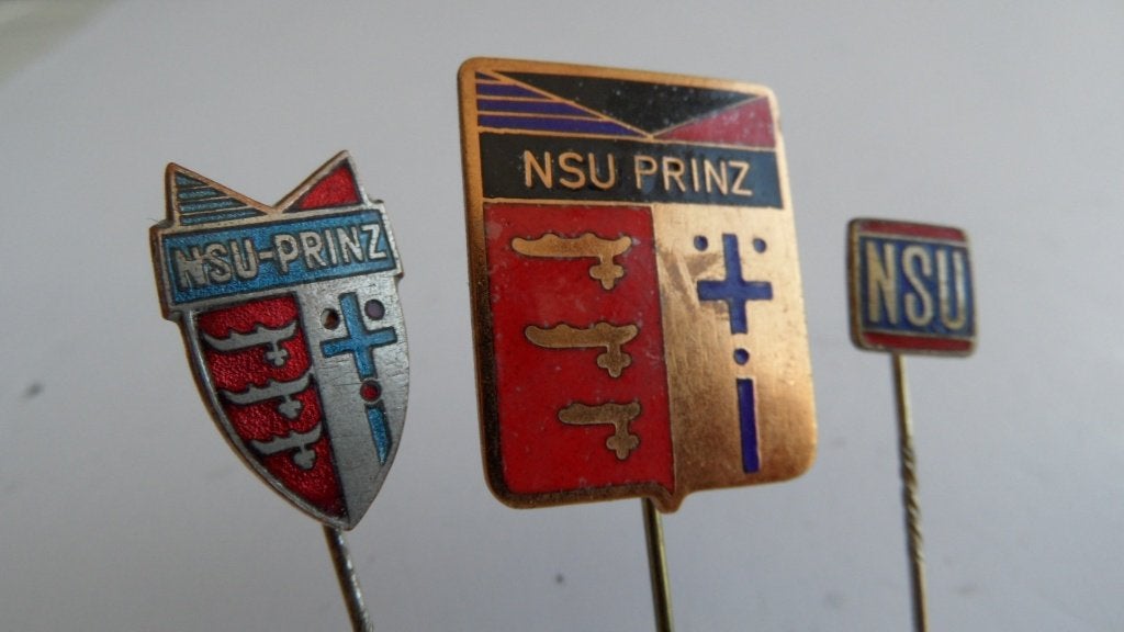 NSU Prinz oldtimerauto spelden 3 x verschillend., Verzenden, Gebruikt, Merk, Speldje of Pin