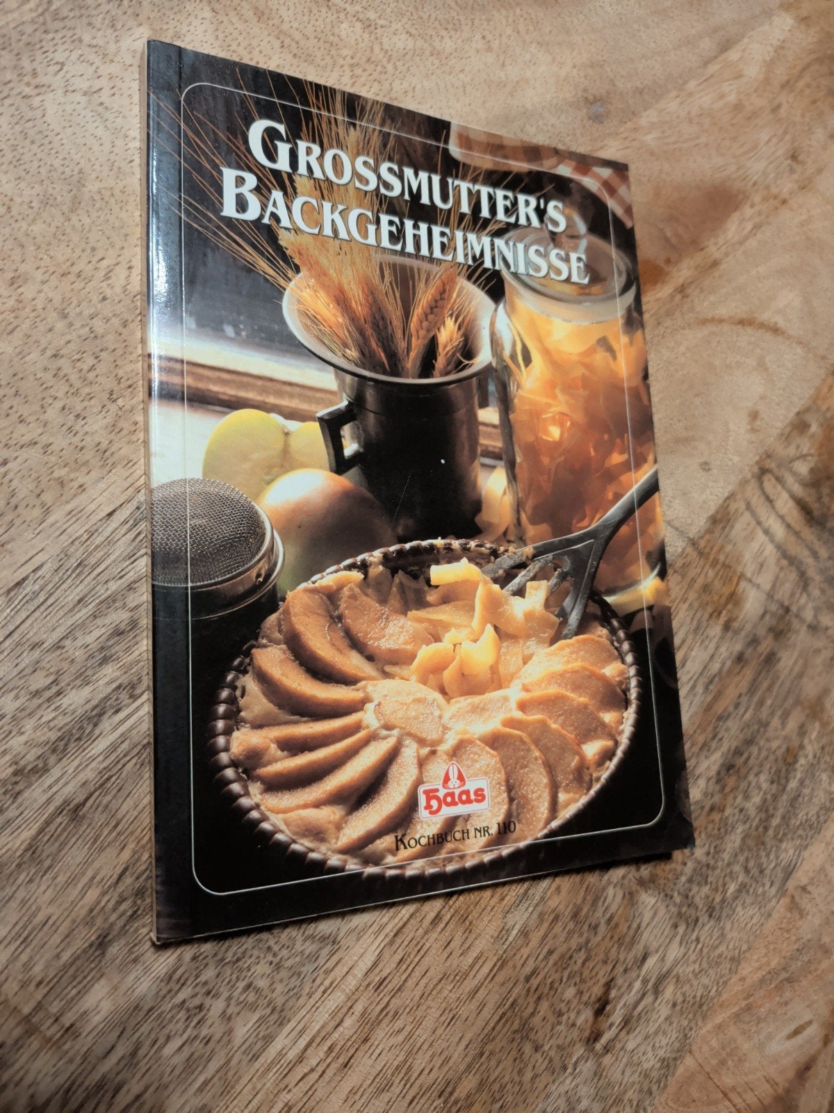 Grossmutter's Backgeheimnisse - Bakboek, Ophalen of Verzenden, Europa, Taart, Gebak en Desserts, Onbekend