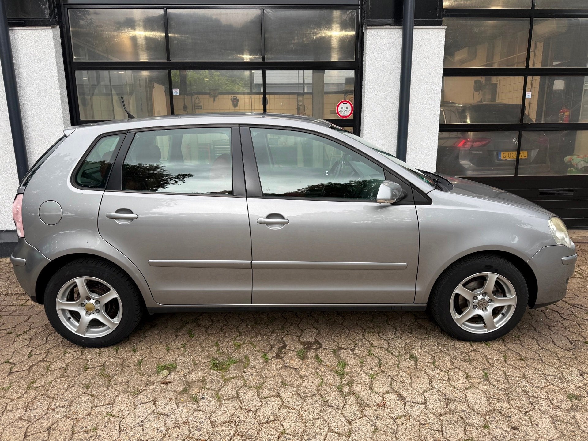 Volkswagen Polo 1.4-16V Turijn, Auto's, Voorwielaandrijving, Lederen bekleding, Handgeschakeld, Euro 4