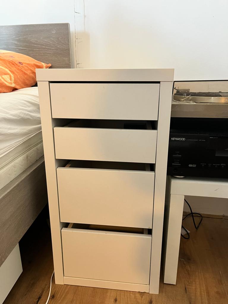 Ikea ladekast wit met 5 laden, Ophalen, Kunststof, 50 tot 100 cm, Zo goed als nieuw