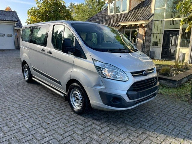 Ford Tourneo Custom 2.0 TDCI EURO6 9 SITZE, Auto's, Overige carrosserieën, Verwarmde buitenspiegels, Zilver of Grijs, Te koop