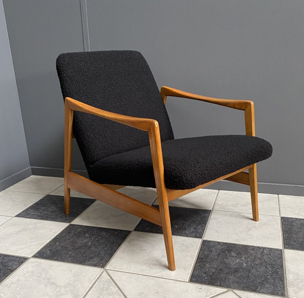 70 jaren dames Fauteuil opnieuw bekleed zwarte bouclé stof, Huis en Inrichting, Fauteuils, Ophalen, Minder dan 75 cm, Vintage