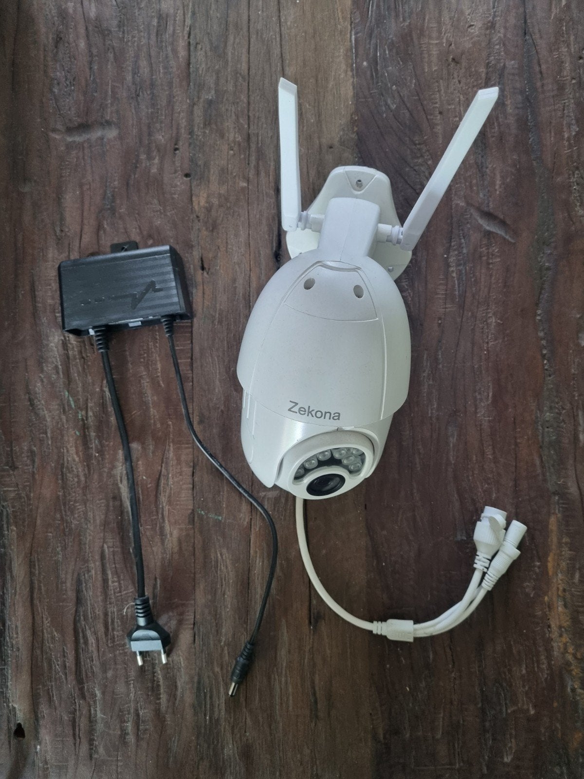 Zekona Beveiligingscamera met Internetpoort, Ophalen of Verzenden, Gebruikt, Binnencamera