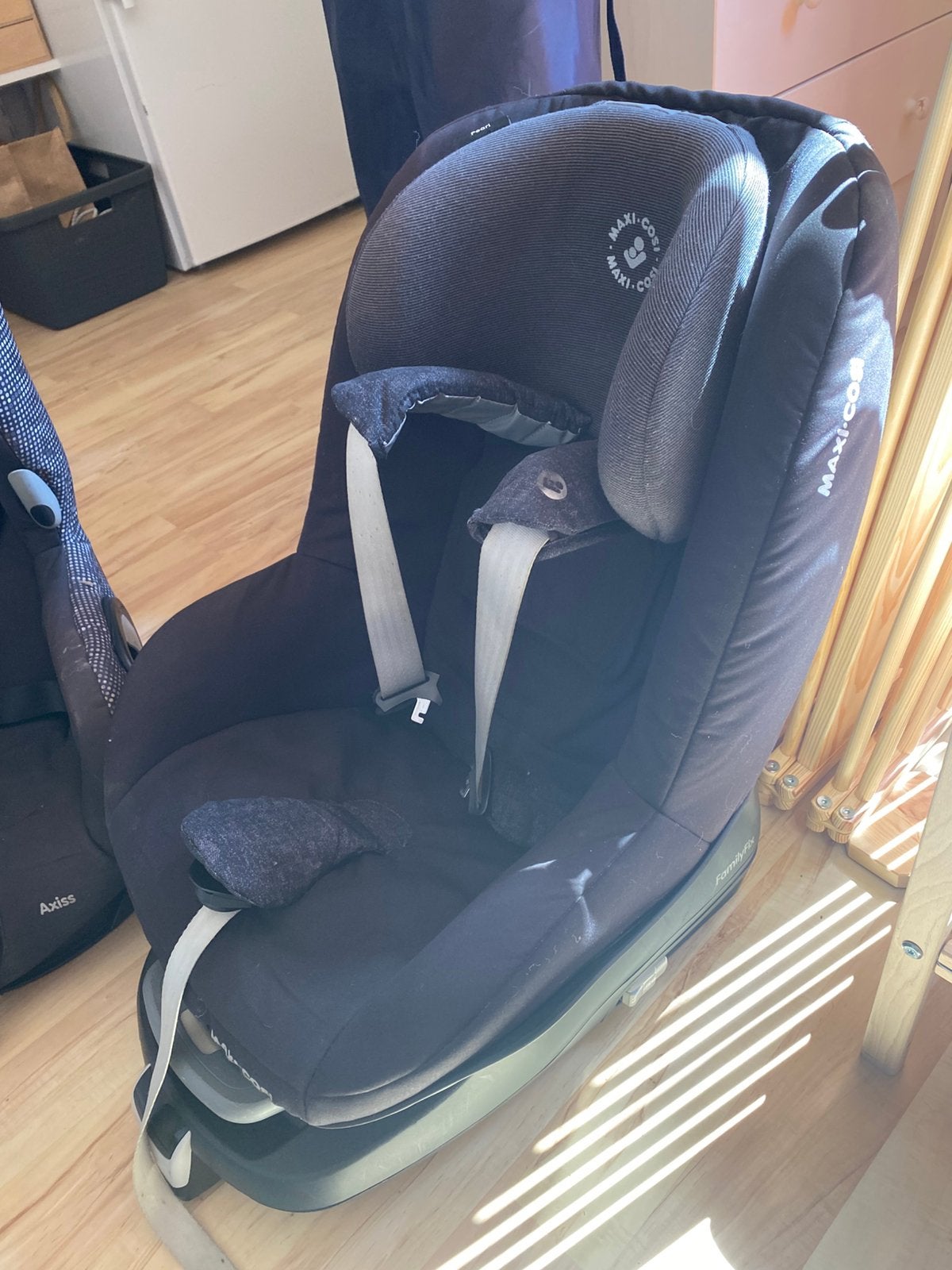 Maxi cosi family fix, peuterstoel, Ophalen, 9 t/m 18 kg, Zo goed als nieuw, Isofix