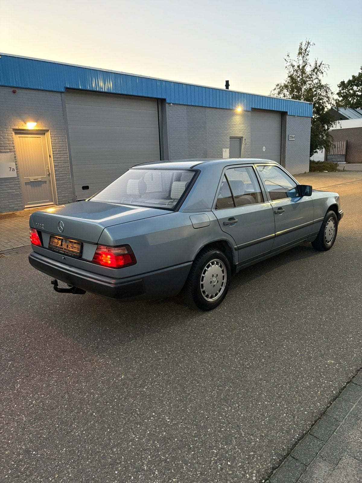 Mercedes 200 w124 diesel oldtimer belastingvrij, foto 4