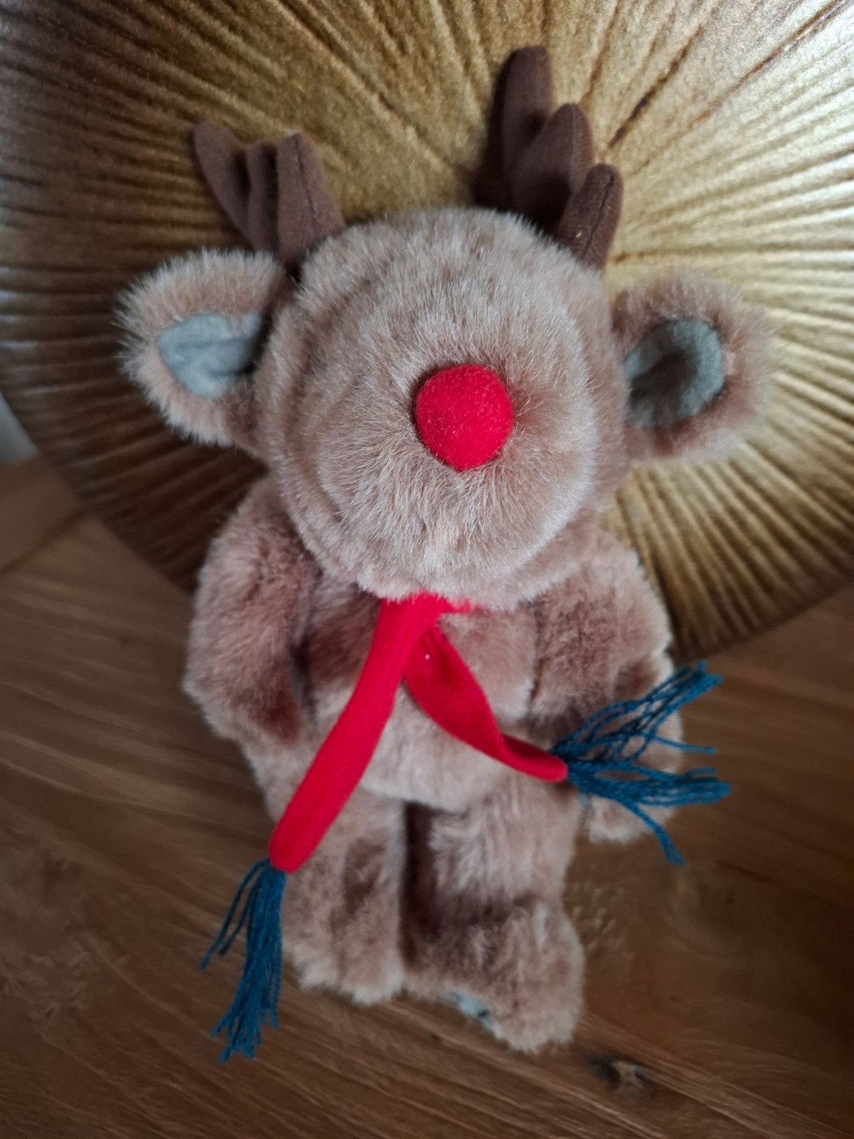 Schattig Kerst rendier knuffel met rode neus en sjaal, Ophalen of Verzenden, Nieuw