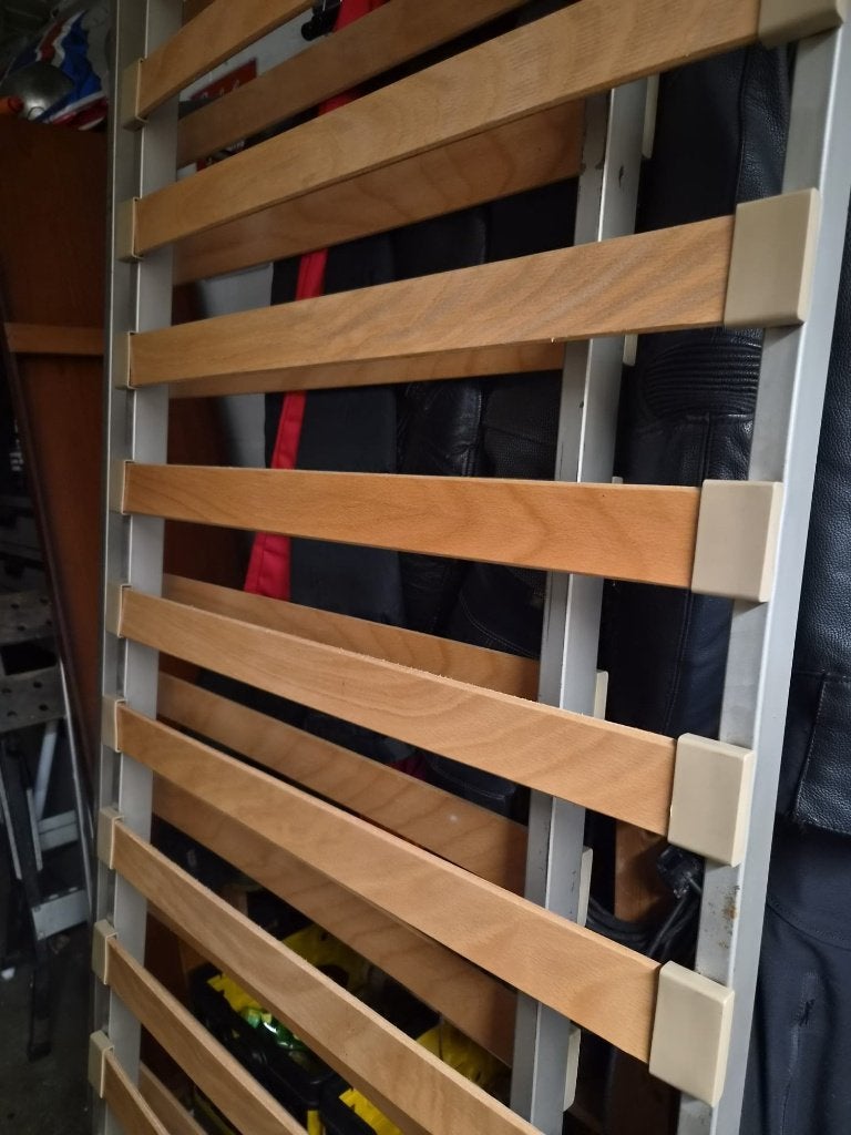 2 persoonsbed te koop 140 bij 200 cm, Ophalen, Overige materialen, Gebruikt, Beige