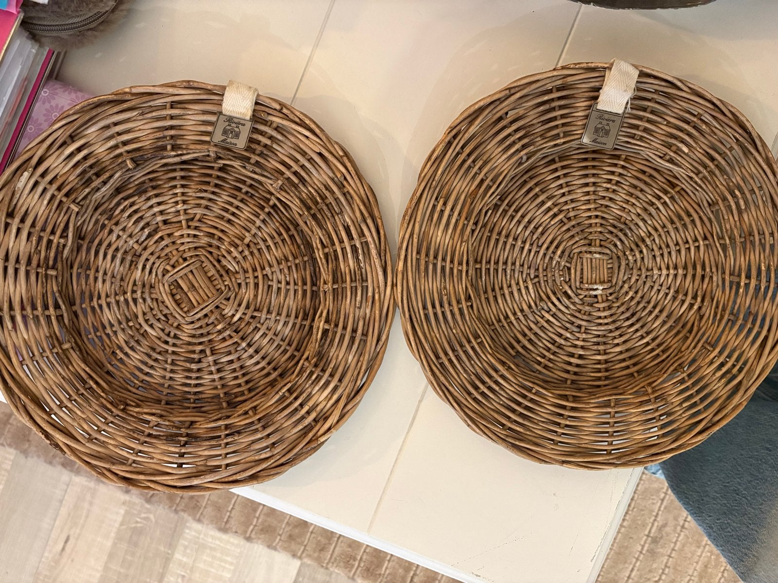 Rivièra Maison Rustic Rattan onderborden (set van 2), Huis en Inrichting, Overige materialen, Gebruikt, Overige merken, Landelijk/Boerenbont